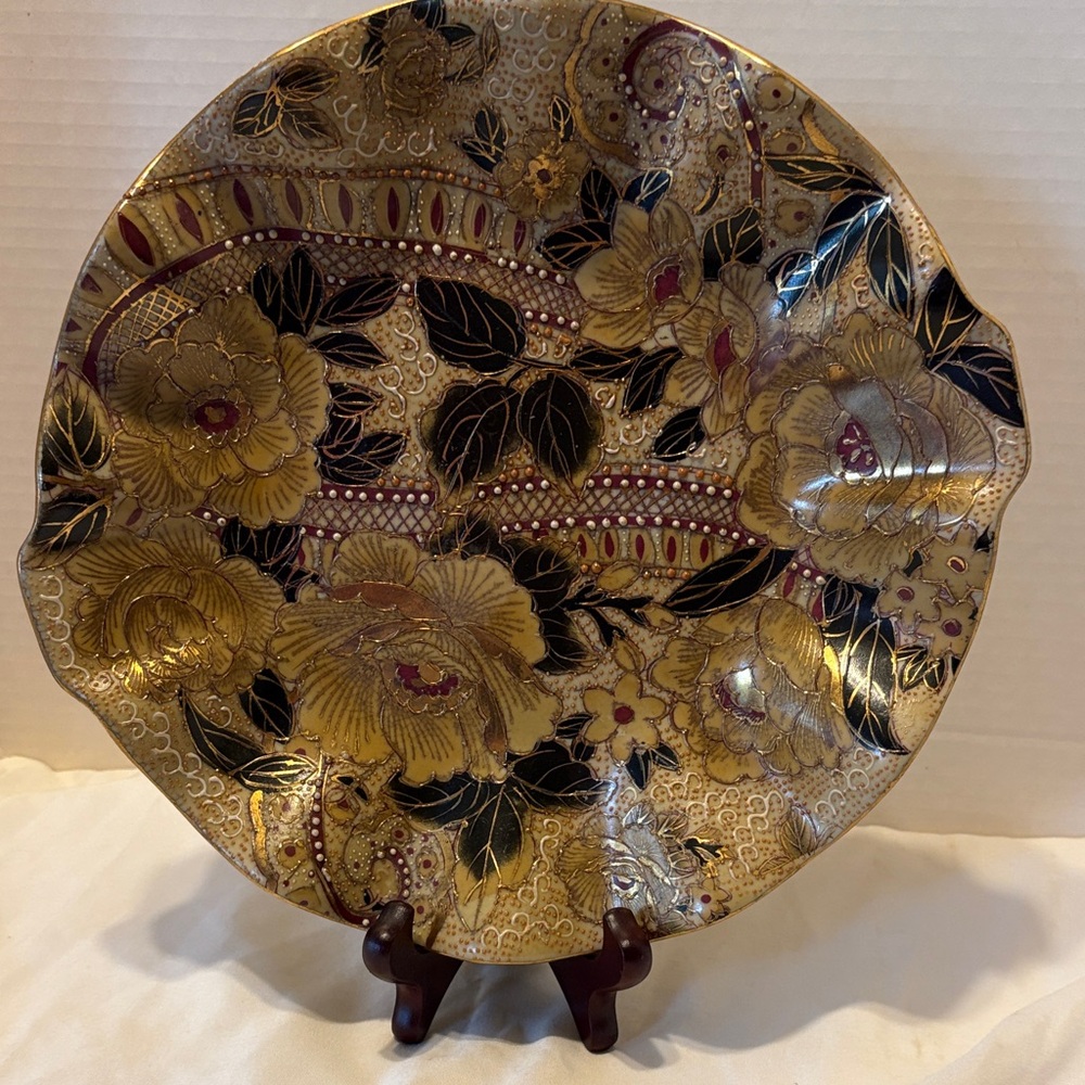 Luxurious Gold and Black Floral Serveware Plate